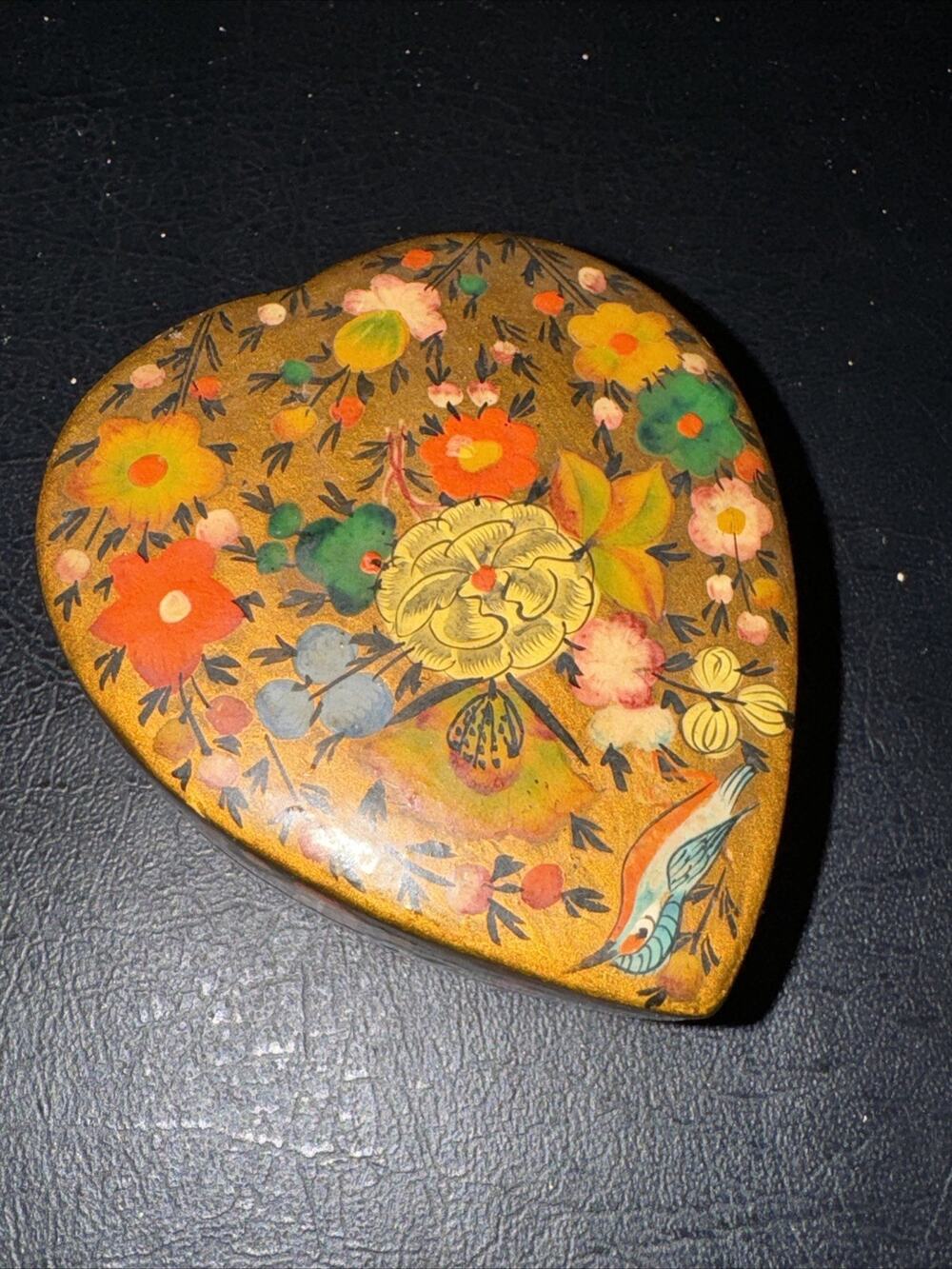 Beautiful Handmade Heart Trinket Box Made In Kashmir India 3.25” Top To Bottom